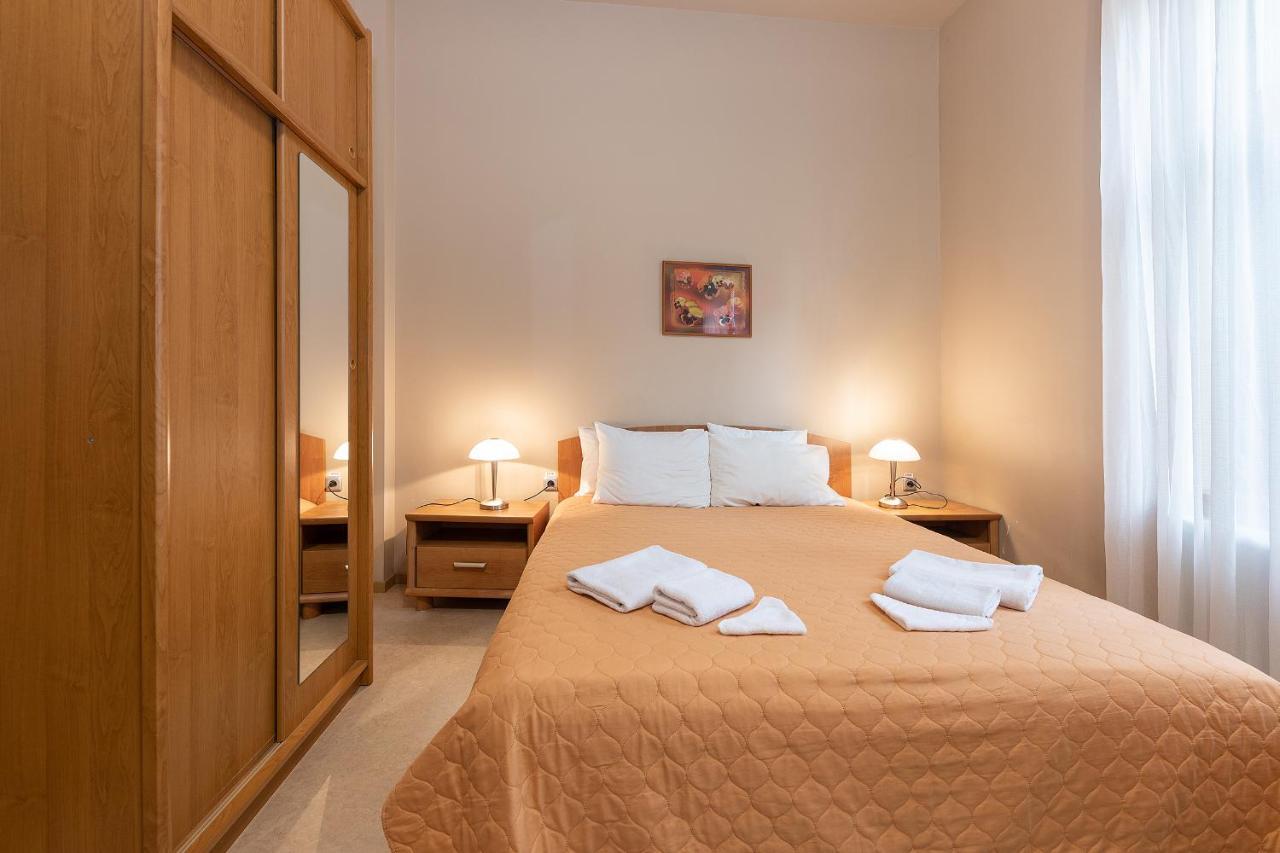 Valensija Hotel Jurmala Bagian luar foto
